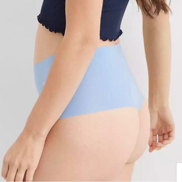 Lot of Victoria Secrets and Aerie underwears/thongs - Picture 8 of 9